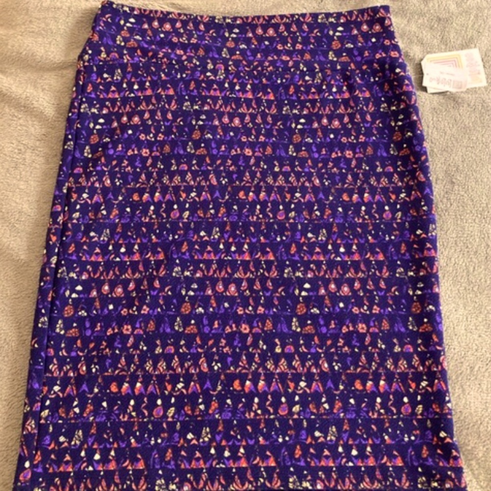 NWT LulaRoe Cassie Skirt - Blue/Orange Triangular
